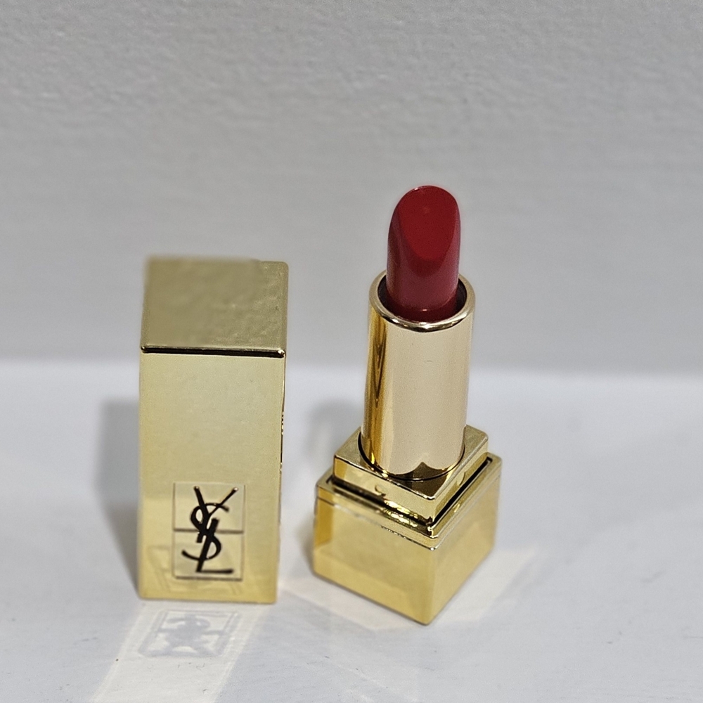 YSL ROUGE PUR COUTURE LIPSTICK 01 (MINI SIZE) - Picture 3 of 4